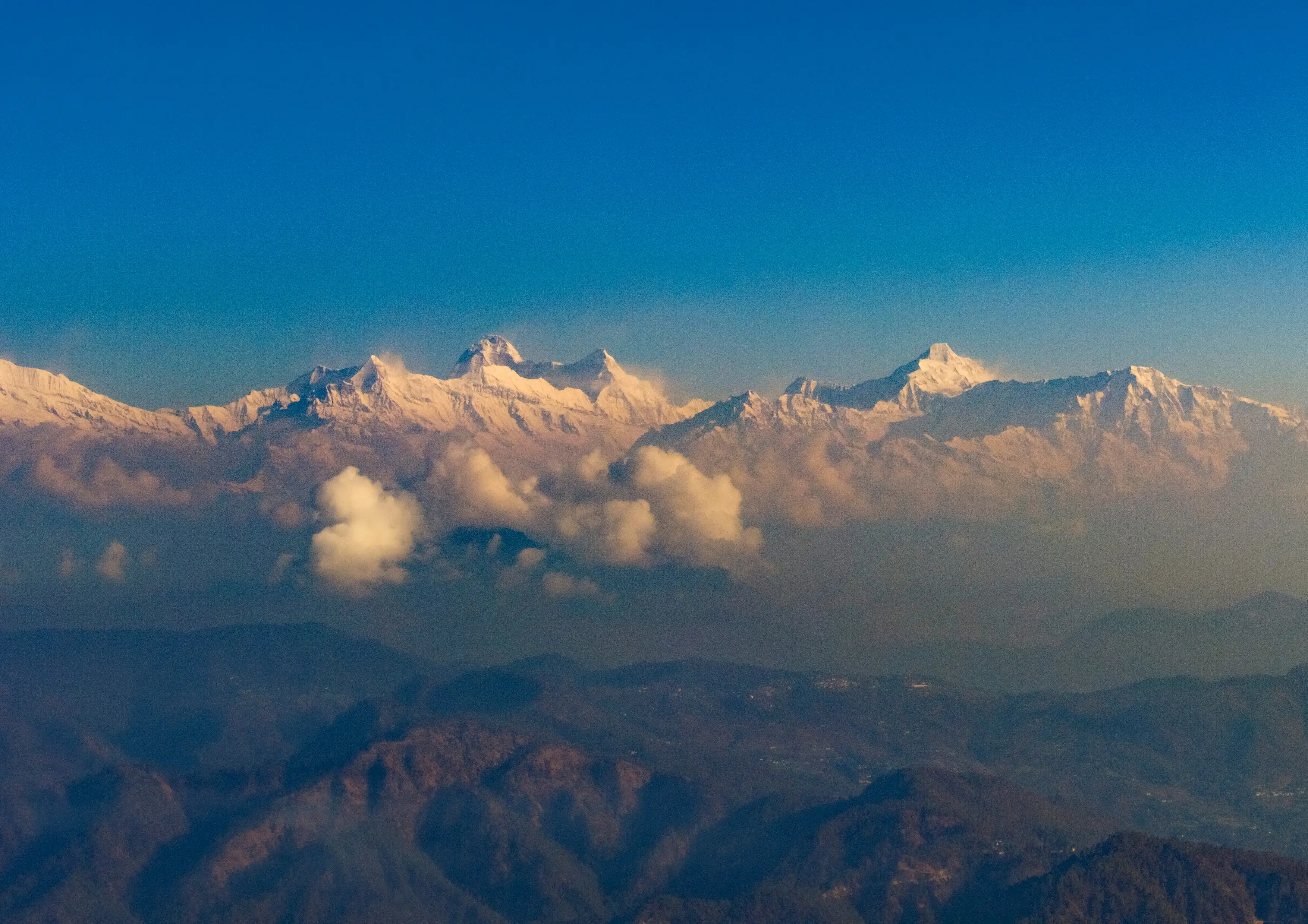 Best Places to Visit Near Chaukori, Uttarakhand: A Complete Local Travel Guide