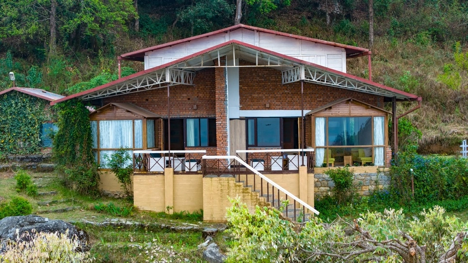 Digital Detox or Deep Work? Why Jhaltola Works Perfectly for Both