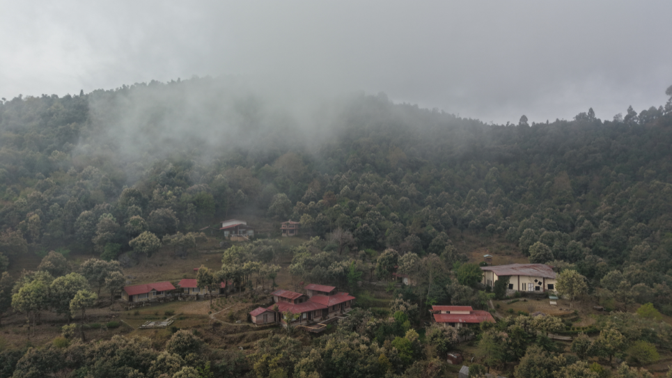 What the Monsoon Reveals About Jhaltola That Summer Tourists Never See
