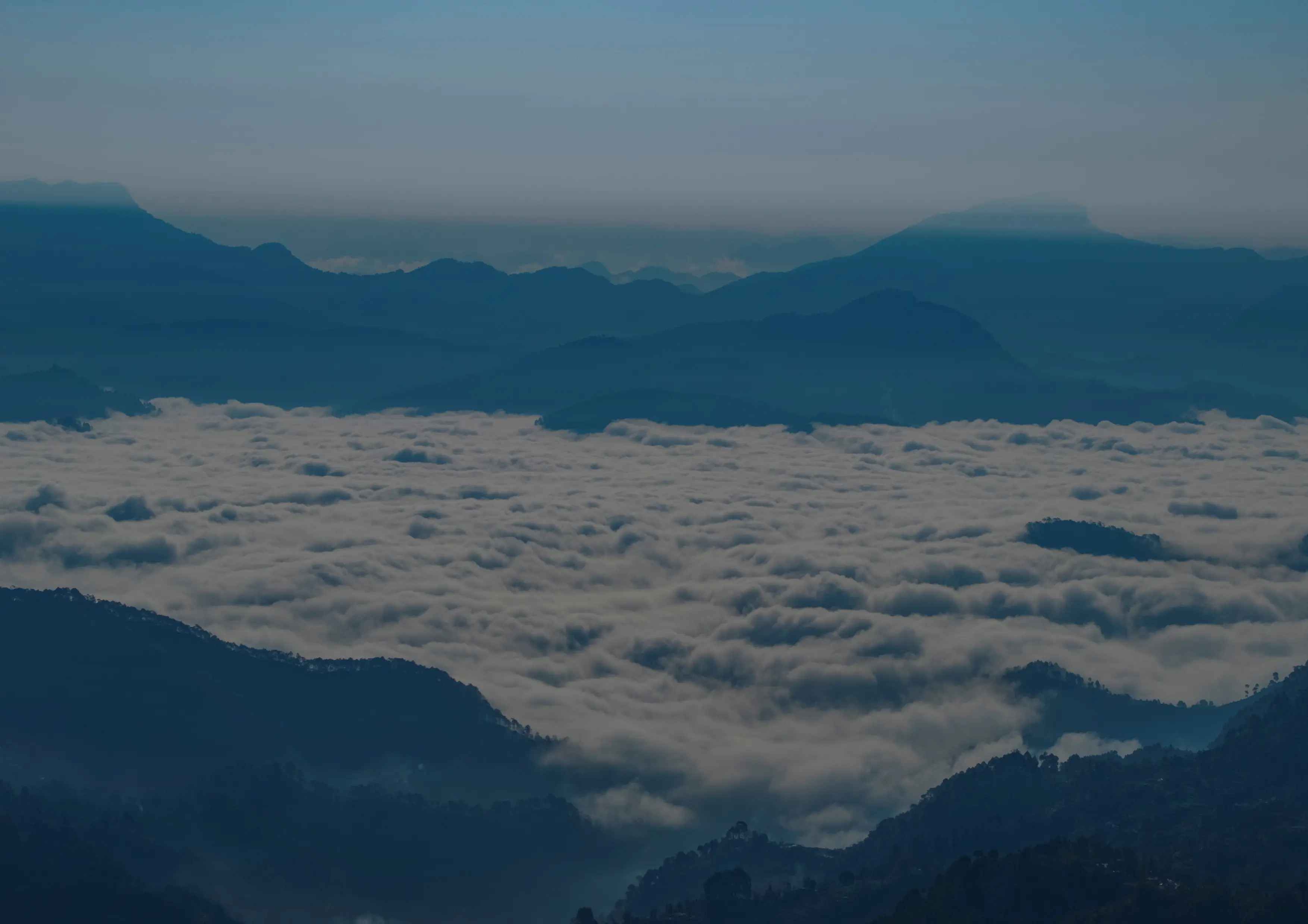 The Kumaon Circuit Most Tourists Miss: Chaukori, Patal Bhuvaneshwar, Jhaltola & Gangolihat