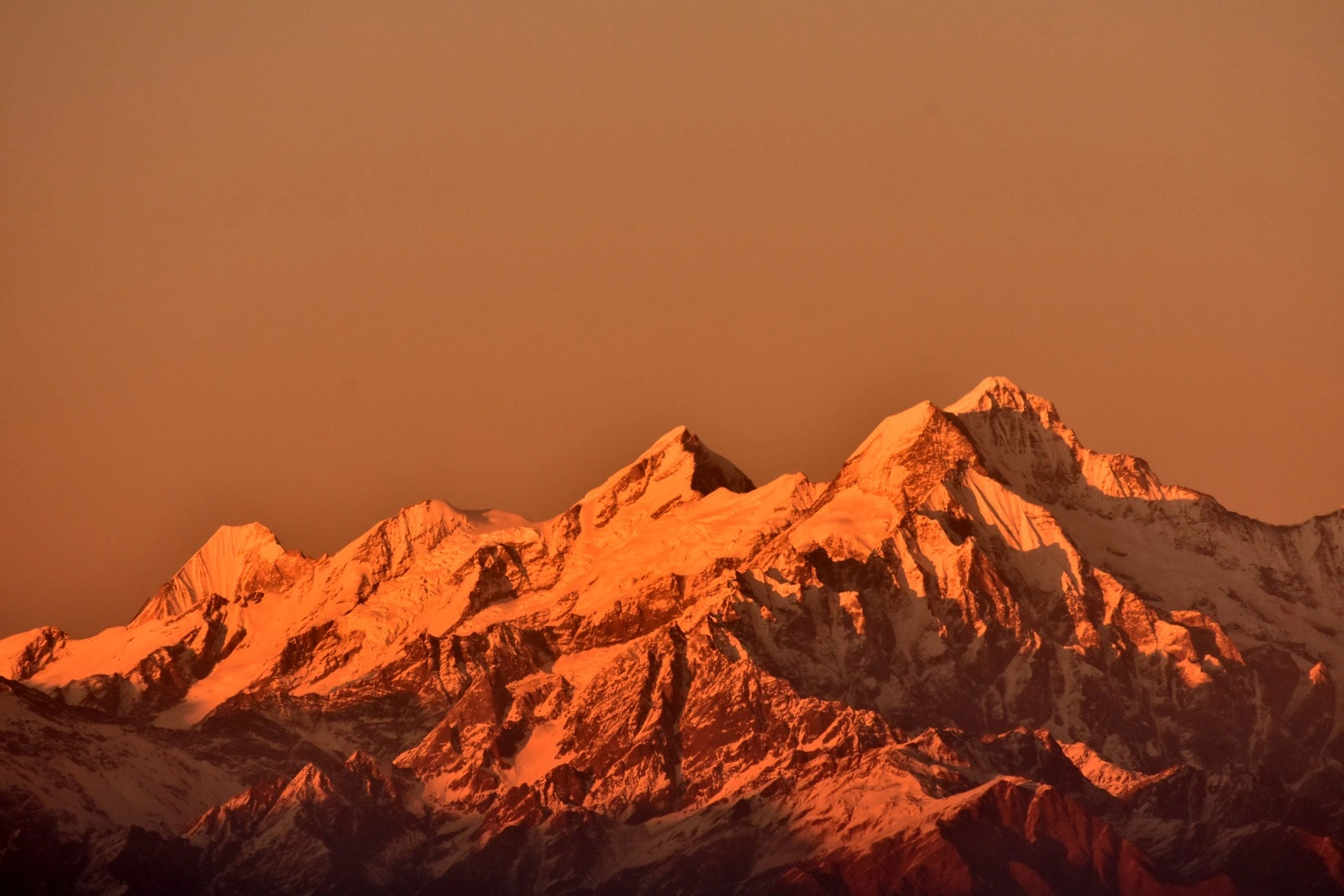 From Sunset to Stargazing: What a Night at Misty Mountain Feels Like