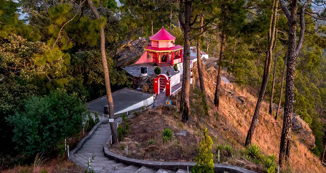 Kasar Devi Temple: The Ancient Himalayan Shrine, Local Stories and the Quiet Spirit of Almora